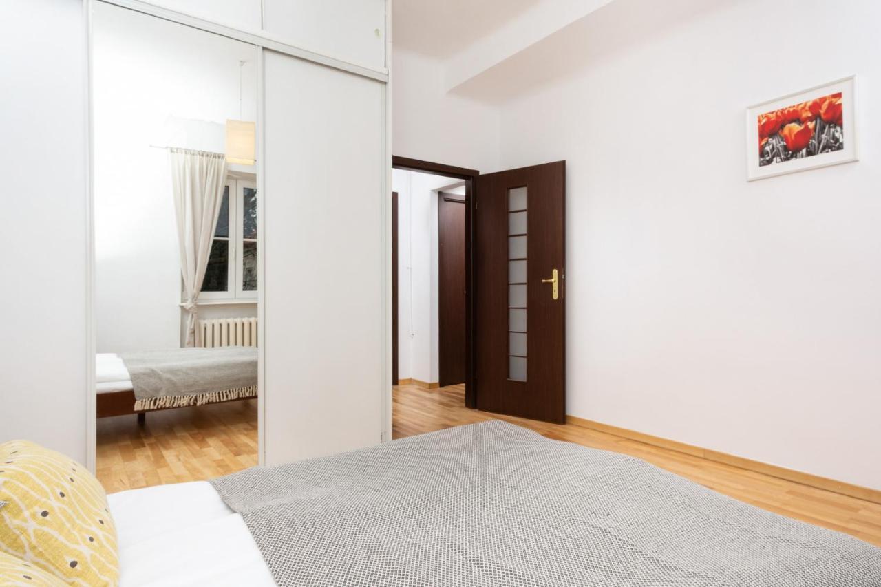 Warsaw New Town Apartments By Renters Bagian luar foto