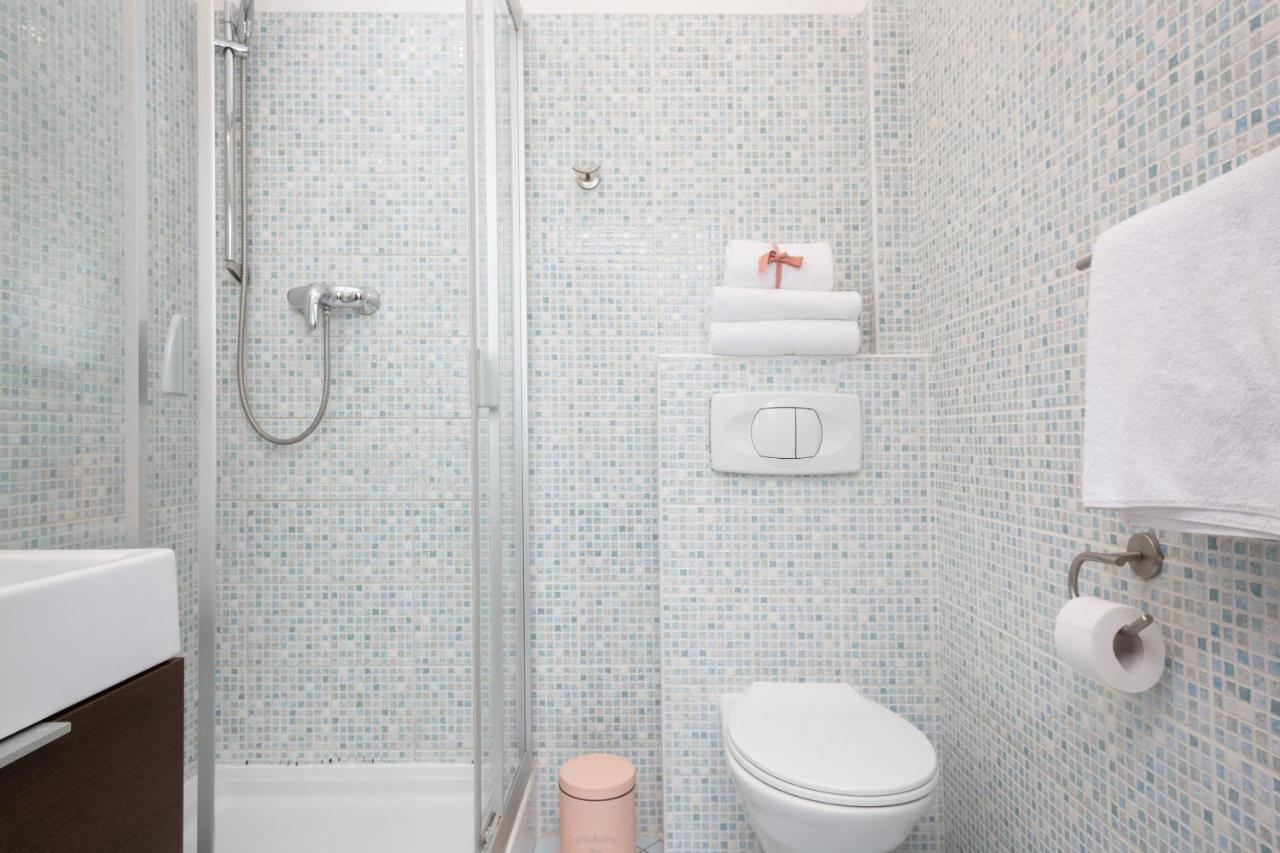 Warsaw New Town Apartments By Renters Bagian luar foto